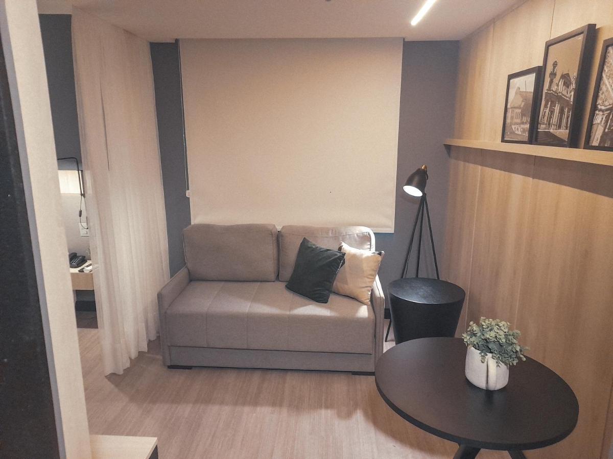 Art Hotel Transamerica Collection Porto Alegre Kültér fotó A micro apartment in Paris