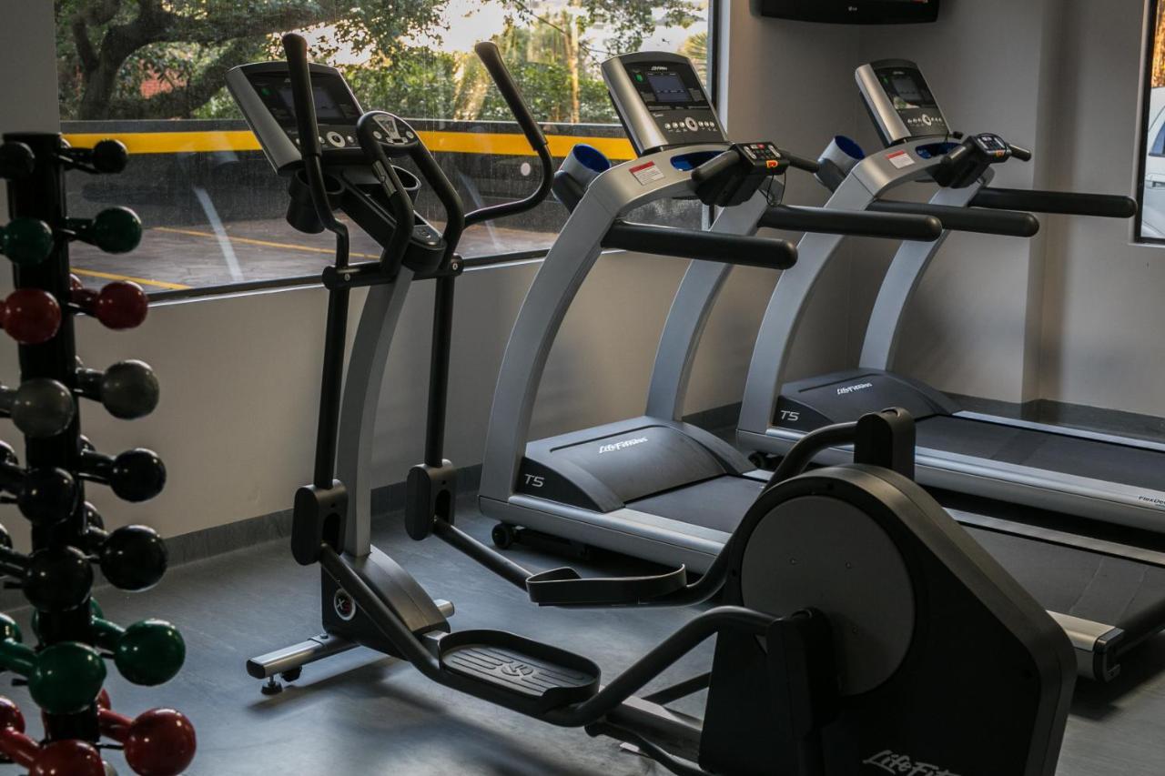 Art Hotel Transamerica Collection Porto Alegre Kültér fotó Elliptical trainer